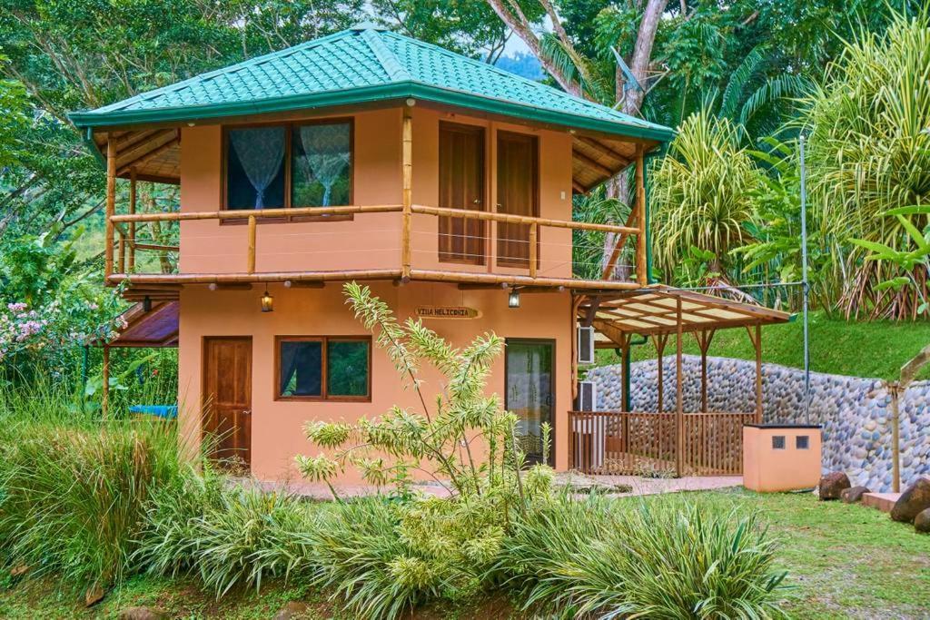 Bed and Breakfast Manoas Увіта Екстер'єр фото